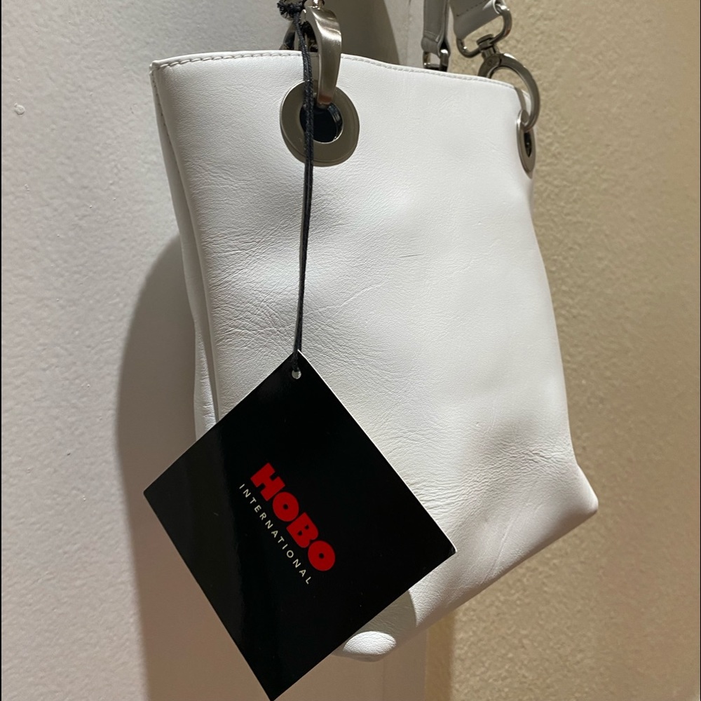 NEW! HOBO International Silverlink White Genuine Soft Leather handbag with Tags.